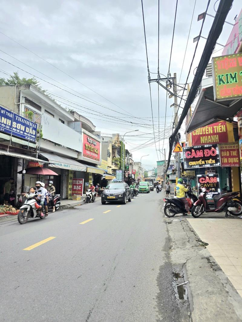 Mặt tiền đông bắc, ngay cvpm quang trung, 18 x 36 dòng tiền 100tr/tháng - Ảnh 4