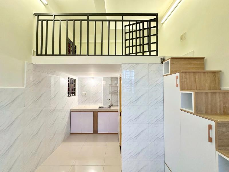 Phòng trọ tân phú dạng duplex có nội thất cơ bản đầy đủ, sạch sẽ, rộng thoáng, cửa sổ hành lang  - Ảnh 3