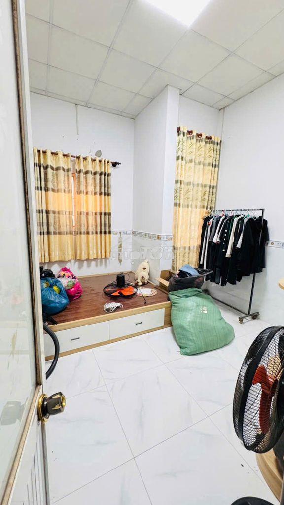Chính chủ nhà nguyên căn đầy đủ nội thất