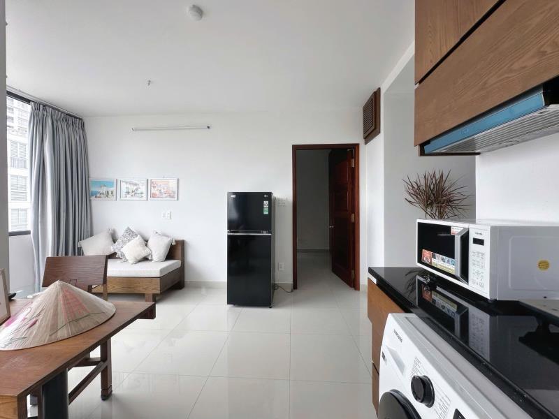 Cho thuê căn hộ 2pn rộng 70m2 máy giặt riêng ngay cầu công lý - ngã tư phú nhuận - công viên hoàng văn thụ - Ảnh 2