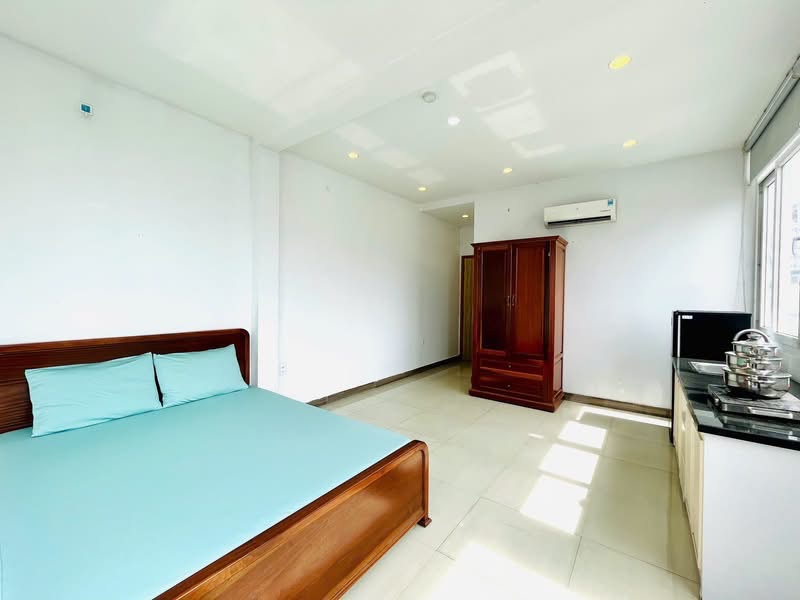 Studio bancon full tiện nghi tại đường d1 gần metro tân cảng, đh gtvt - Ảnh 3