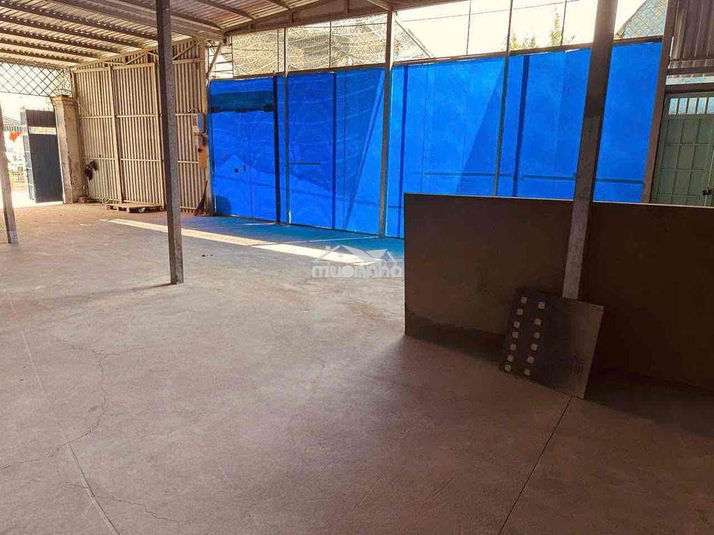 Cho thuê nhà kho xưởng 9x20m. sẵn điện 3 pha - Ảnh 2
