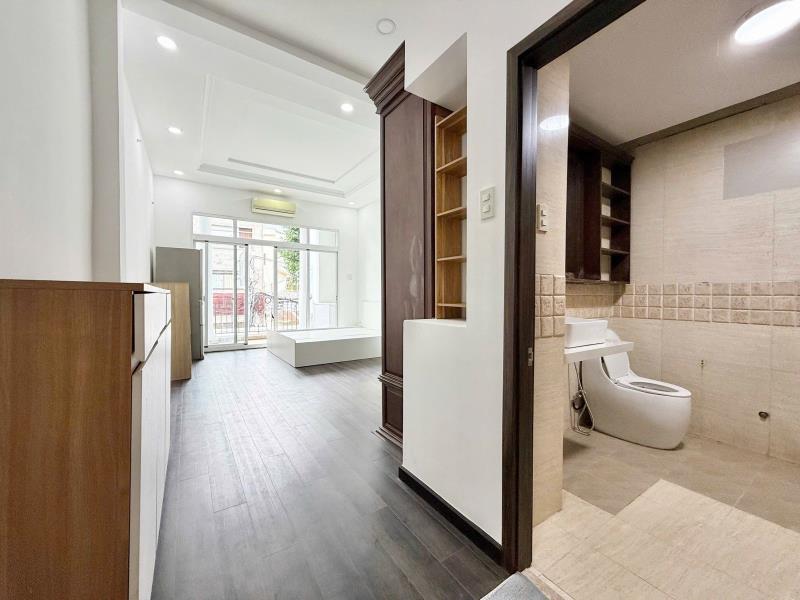 Nhà mặt tiền cạnh ga t3, 80m2, 4 tầng, 6pn,sổ vuông - Ảnh 3