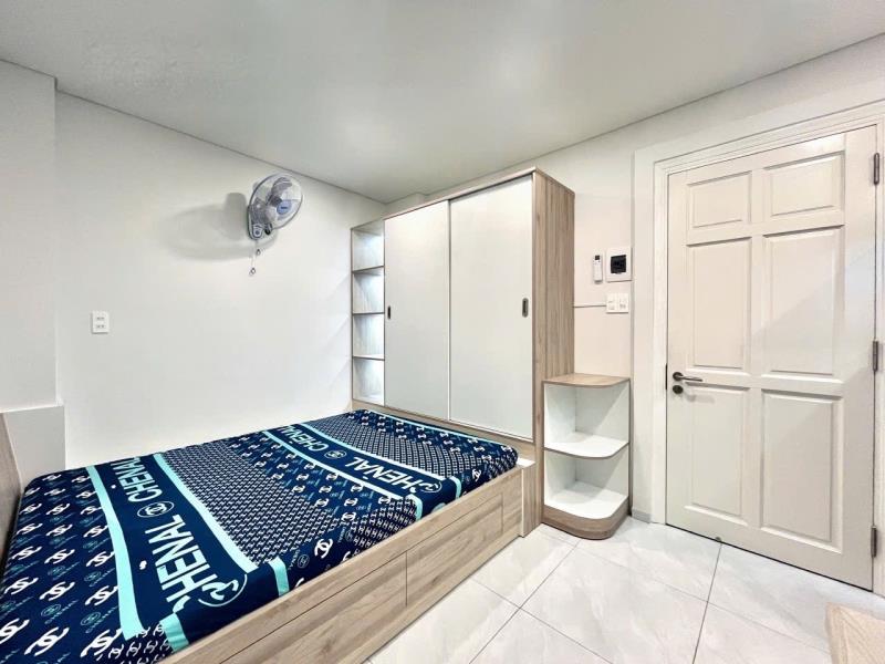 Cho thuê căn hộ có cửa sổ | gần chợ bà chiểu & ngã tư hàng xanh - Ảnh 3
