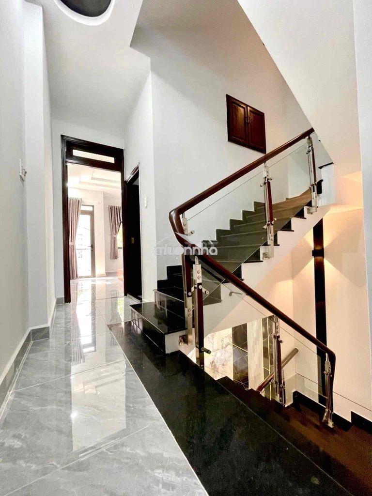 Quận 7 - 4 tầng mới - xe hơi vào nhà - ngay hoàng quốc việt - hơn 7tỷ - Ảnh 4
