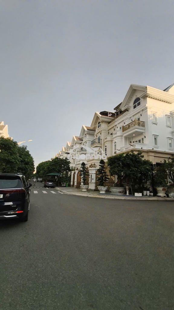Bán gấp biệt thự đẳng cấp  2 mt đường  cityland park hills, - 2
