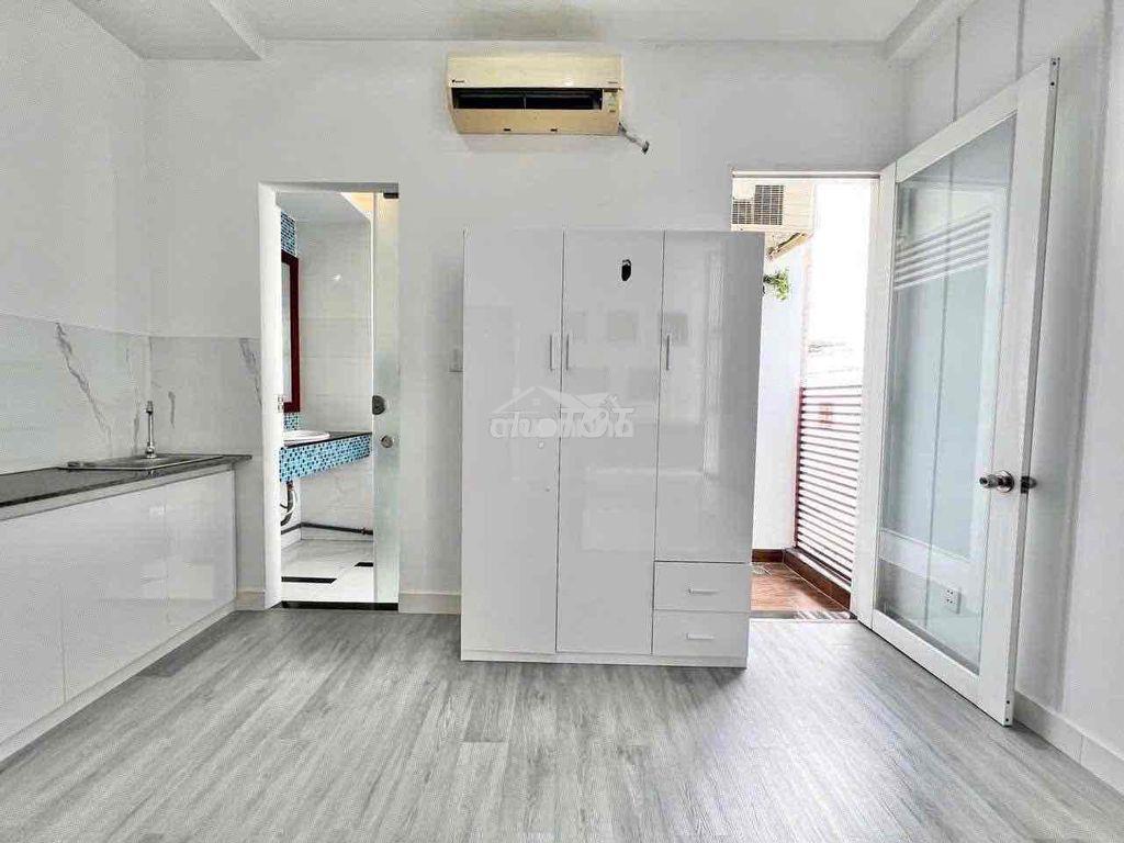 Trống sẵn phòng studio bancol - Ảnh 2