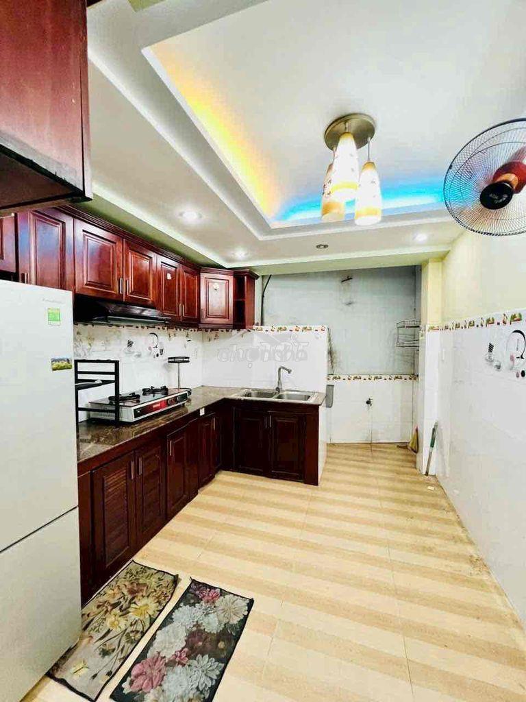 Nhà cho thuê 4 phòng ngủ phạm văn chiêu - Ảnh 3