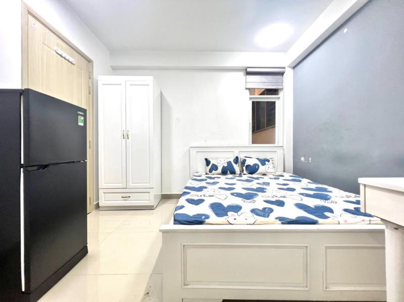 Phòng đẹp mới xây thoáng gần đại học văn hiến tân phú