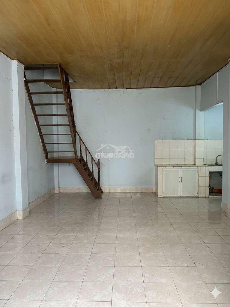 Bán nhà tân bình hẻm trần văn quang 2 tầng 36m2 chỉ 3.7 tỷ - 3