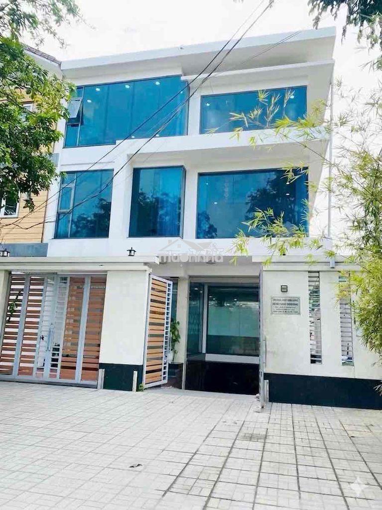💥Cho thuê toà nhà văn phòng khu tên lửa - có tầng hầm và thang máy