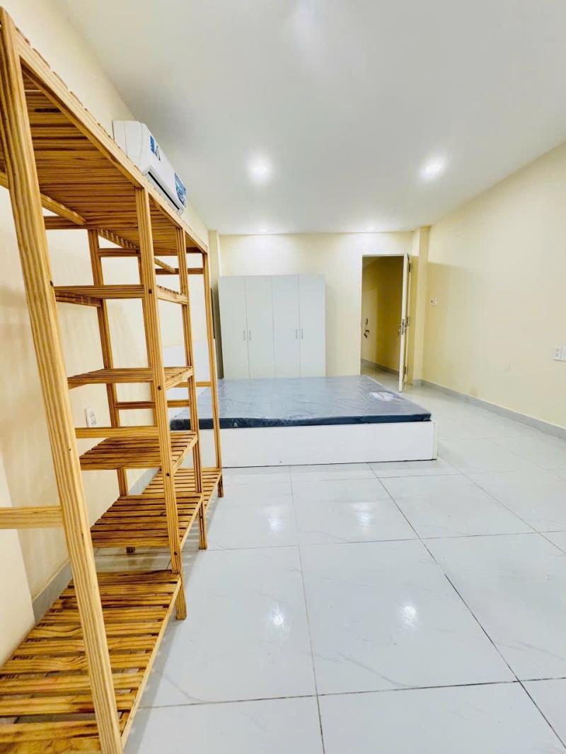 Thuê ngay căn hộ ban công mới 100% full nội thất ngay khu ẩm thực phan xích long giáp quận 1,3 khu an ninh - Ảnh 4