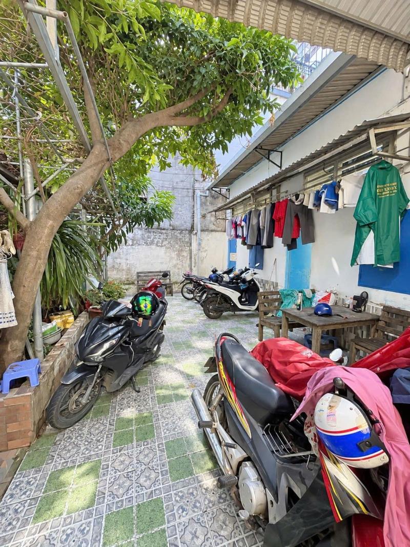 Bán nhà và 5 phòng trọ 152m2 nguyễn đức thiệu dĩ an gần phạm hữu lầu - Ảnh 3