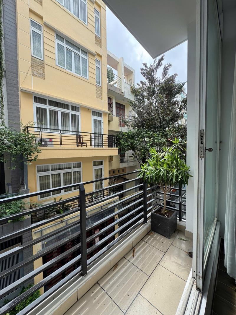 🏡 Căn hộ tone gỗ, máy giặt riêng – ban công lớn | phổ quang, tân bình gần vhu vaa, giáp phú nhuận, q1, q10 - Ảnh 3
