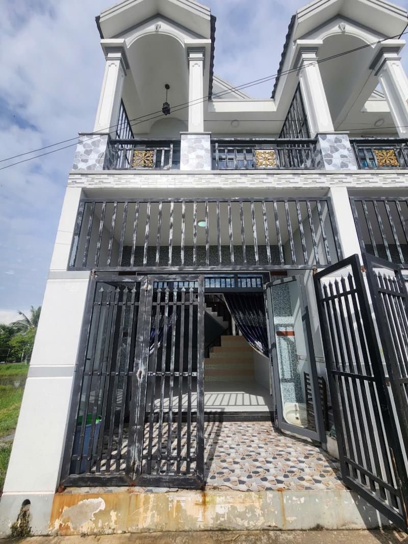 Bán nhà sổ hồng riêng hóc môn [5m*13m] trệt lầu nhà mới ở liền giá 1 tỷ tl