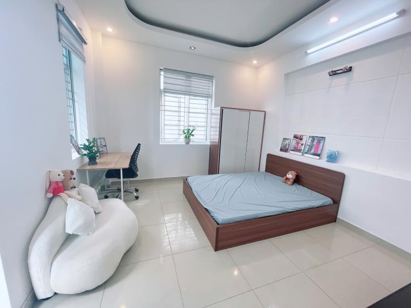 Trống sẵn căn hộ ban công 35m2 full nội thất có máy giặt riêng hẻm ô tô khu an ninh thuận tiện di chuyển quận 1,3  - Ảnh 3