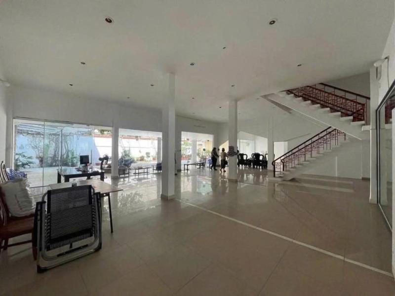 Cho thuê nhà nguyên căn tản viên tân bình – diện tích 20x20m – giá 120 triệu - Ảnh 3
