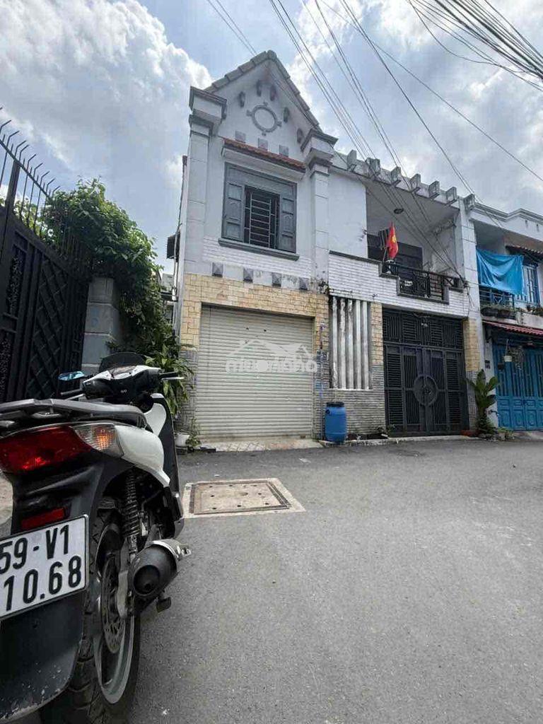 Chính chủ bán nhà 1 trệt 1 lầu ngã ba cây điệp hẻm 5 m thông giá 2,8ty - 3
