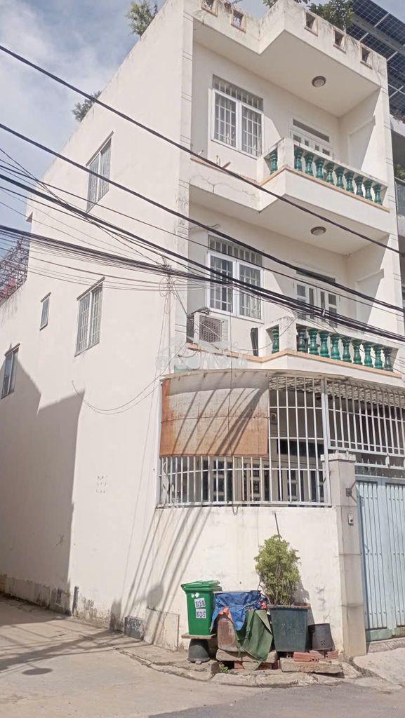 Bán căn nhà 4,8*15 giá rẻ