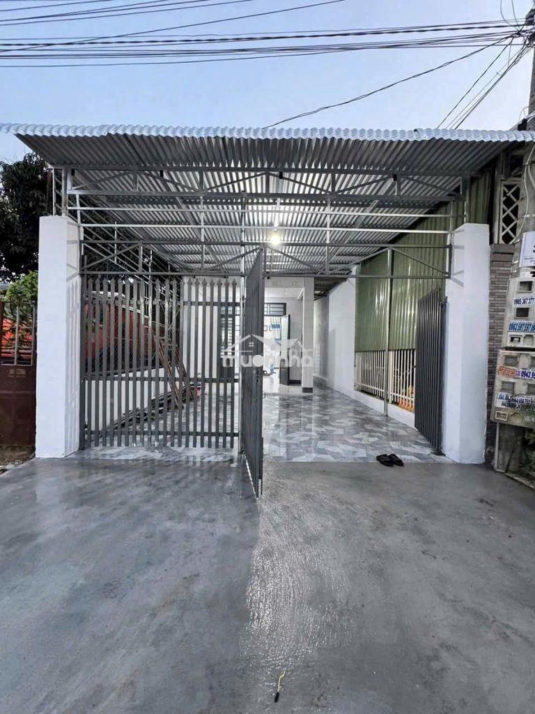 Chủ ngộp bán gấp nhà 1 xẹt hà văn lao, củ chi, 144,6m2, 900tr, shr