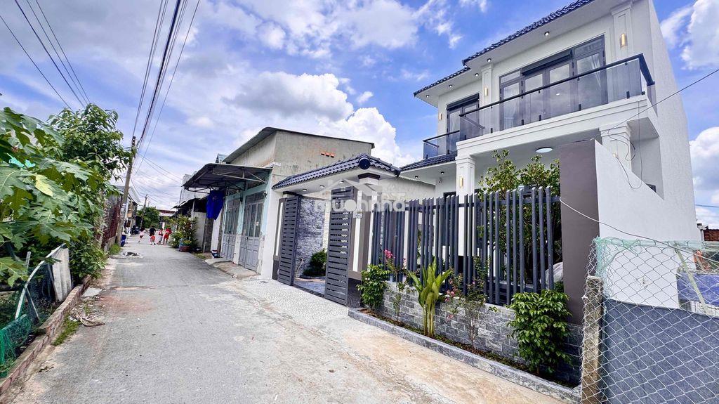 Bán biệt thự 8m x 20m xã đông thạnh _giá 7 tỷ 500 - Ảnh 2