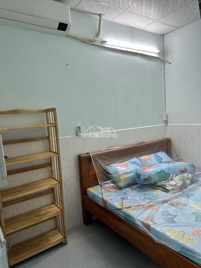 Chính chủ, nhà 45m2, sân đậu xe hơi, đường rất rộng, kv an ninh. - 4