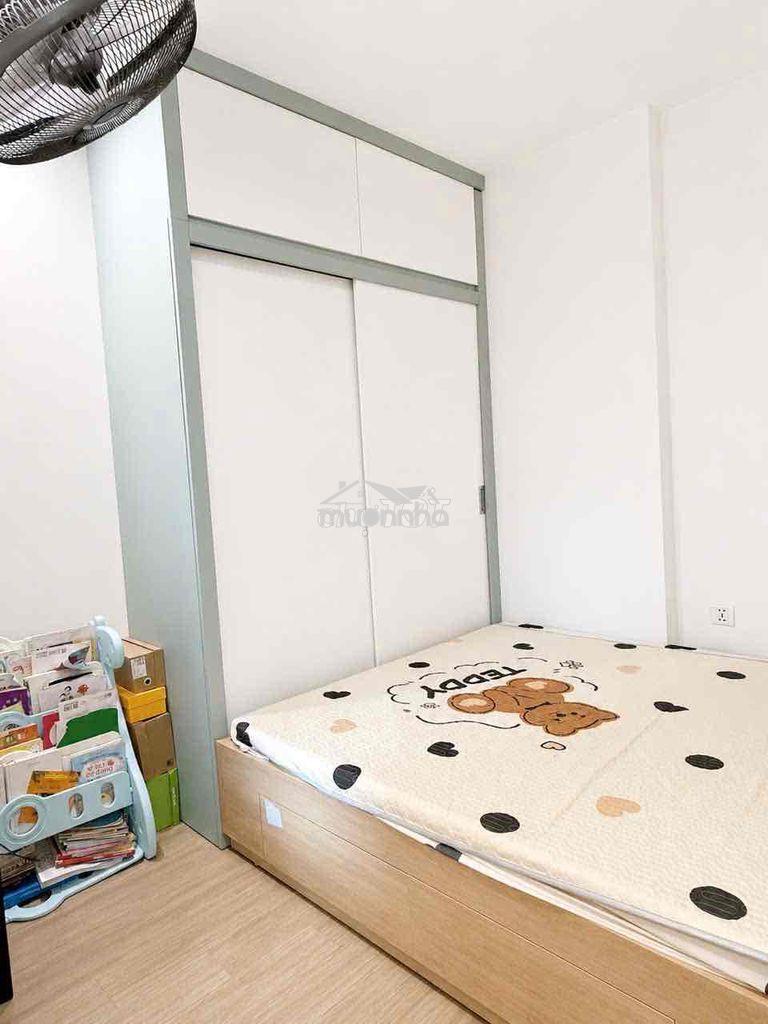 Cần bán  2 ngủ 55m tầng trung giá 3.5 tỷ   vinhomes smairt city - 3