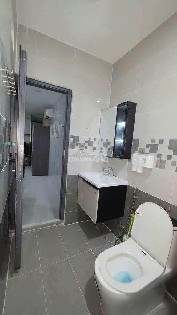Cho thuê nhà nguyễn t minh khai 2pn, 3wc giá 11tr - Ảnh 4