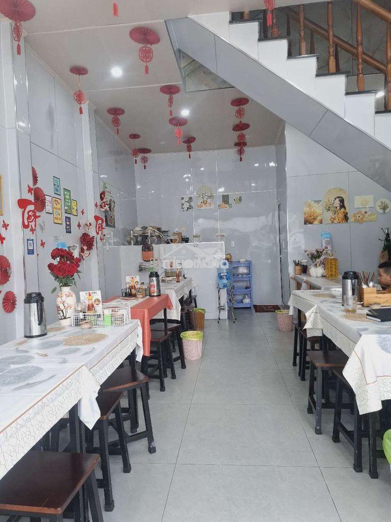 Nhà phố 2 mặt tiền - Ảnh 3
