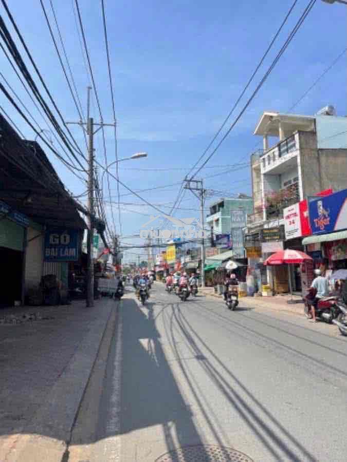 Cho thuê xưởng 1/ ngắn thới hoà sát kcn nền gạch men nước sach giá rẻ - Ảnh 2