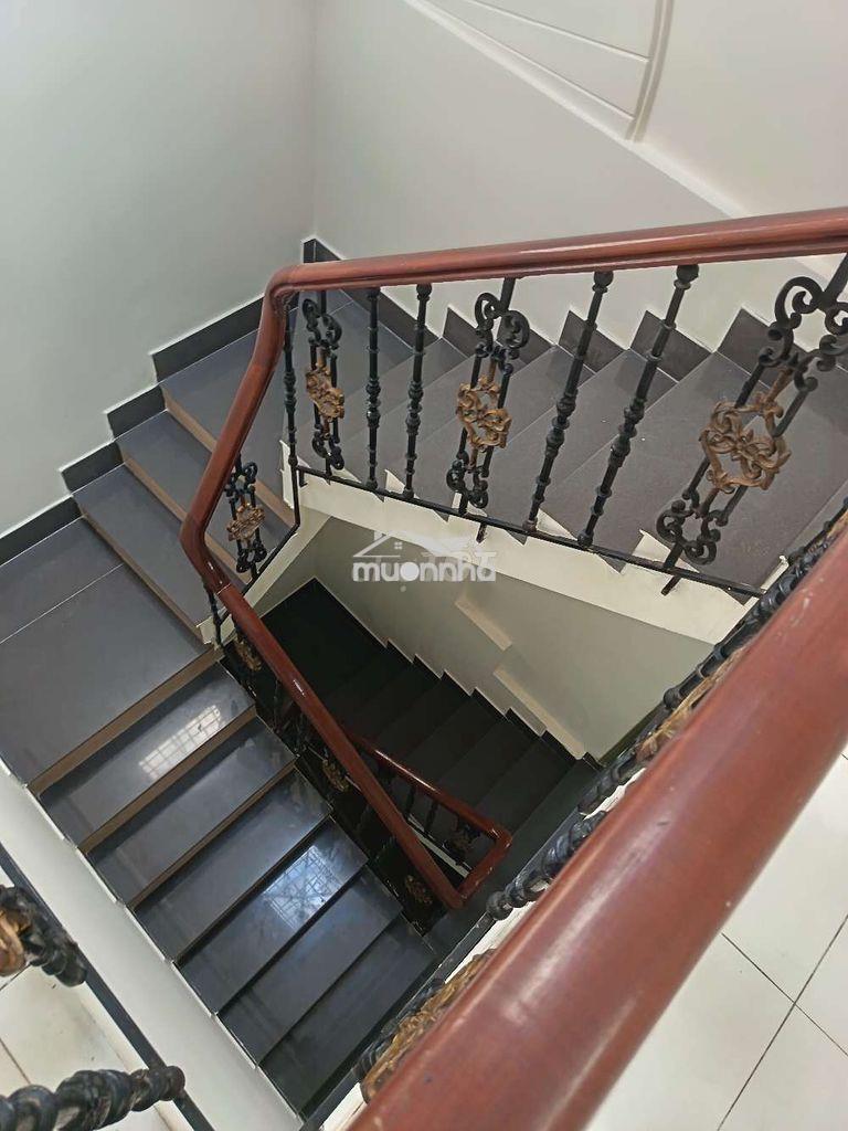 Cho thuê nhà nguyên căn tại trung tâm 5 - Ảnh 2
