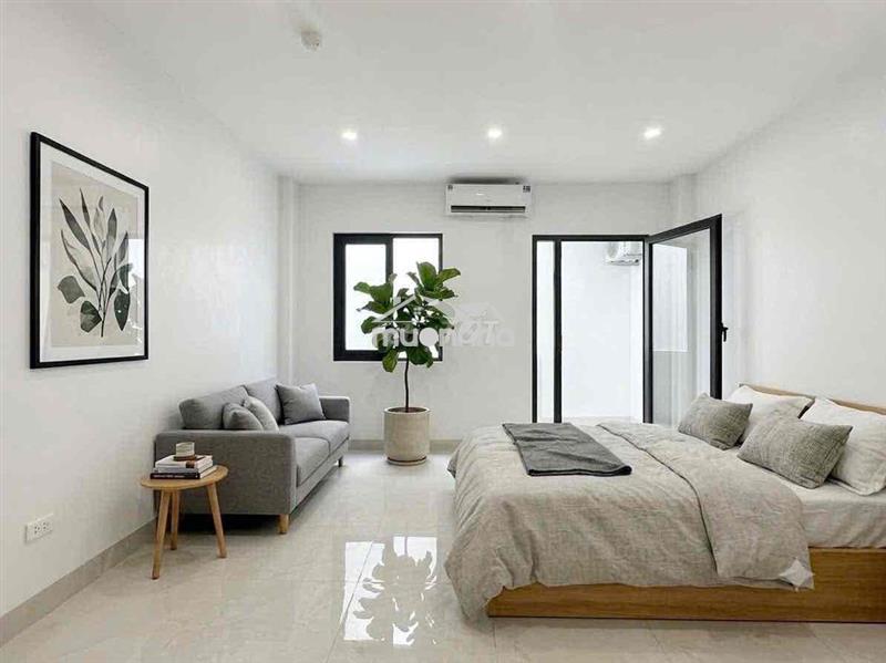 Phòng studio, ban công_diện tích 40m2_768 nguyễn kiệm