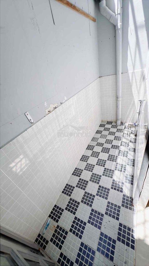Bán nhà mới đẹp diện tích rộng- 4pn + 4wc - Ảnh 4