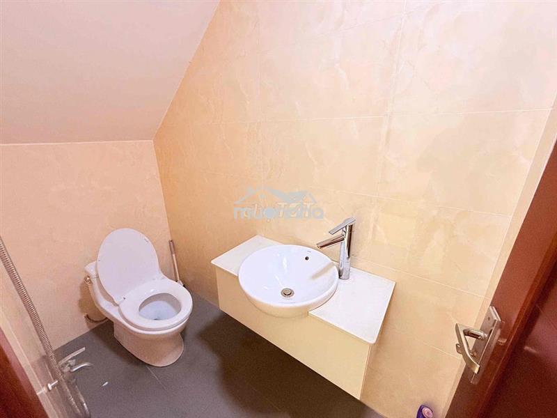 Bán văn hộ belleza 3pn dt124m2 . giá :5.5 tỷ . sổ hồng