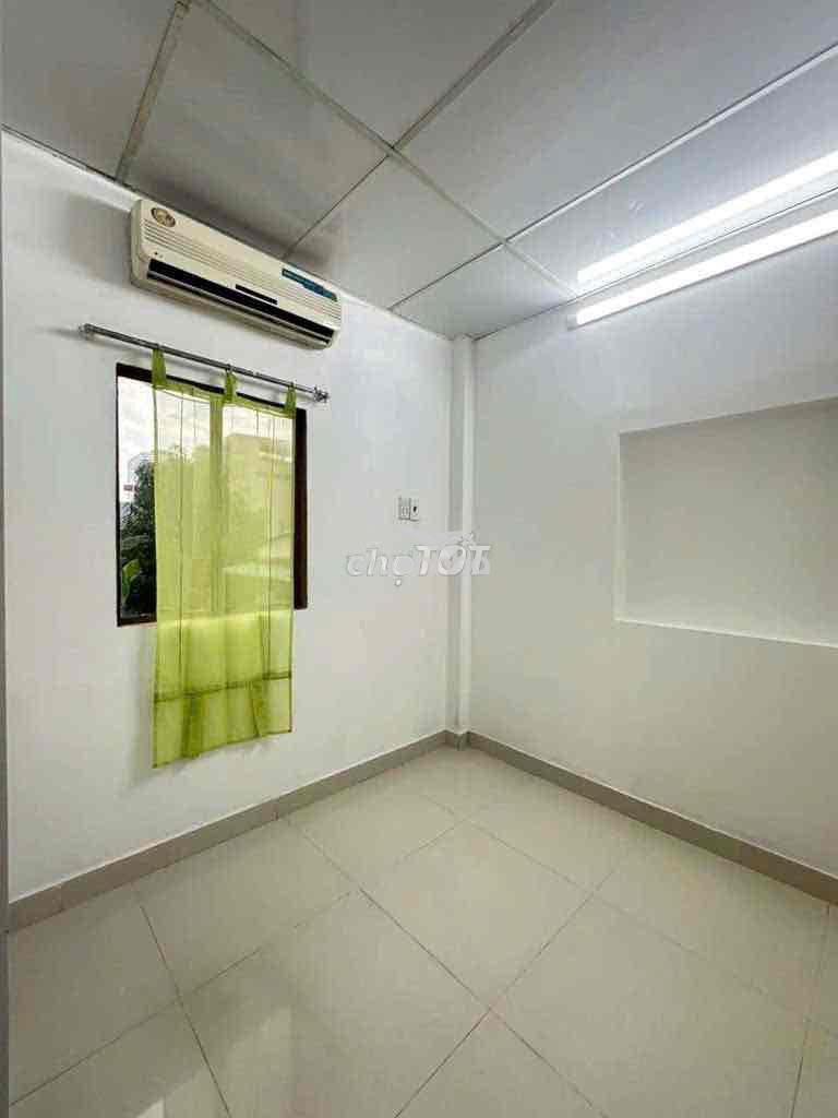 Nguyên căn nhỏ xinh 1 trệt 3 lầu, 3pn hẻm cmt8, quận 3 - Ảnh 3