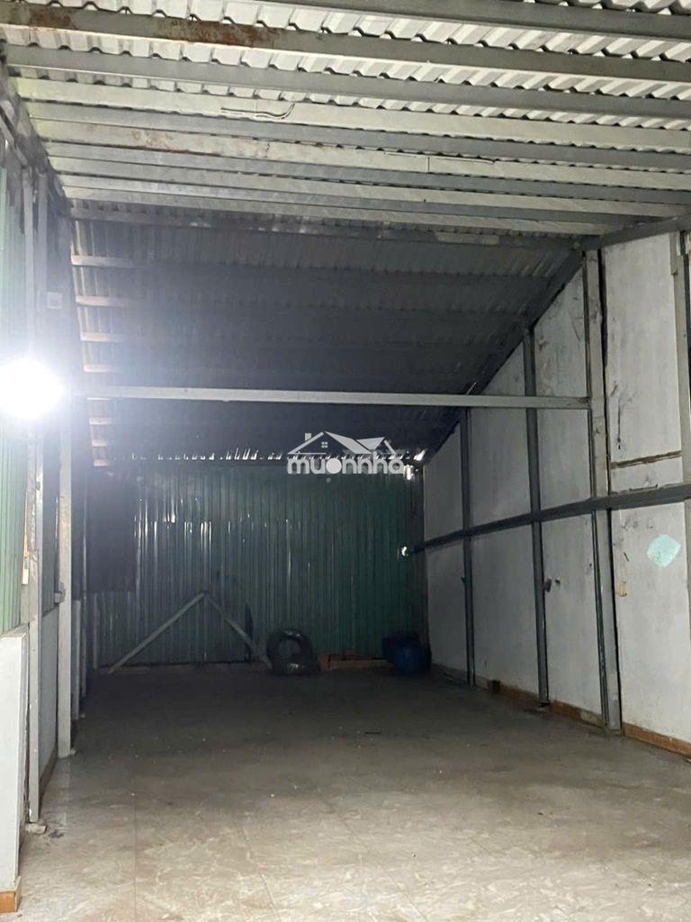 Cho thuê mb  kho, 5 x 33m, giá 10tr