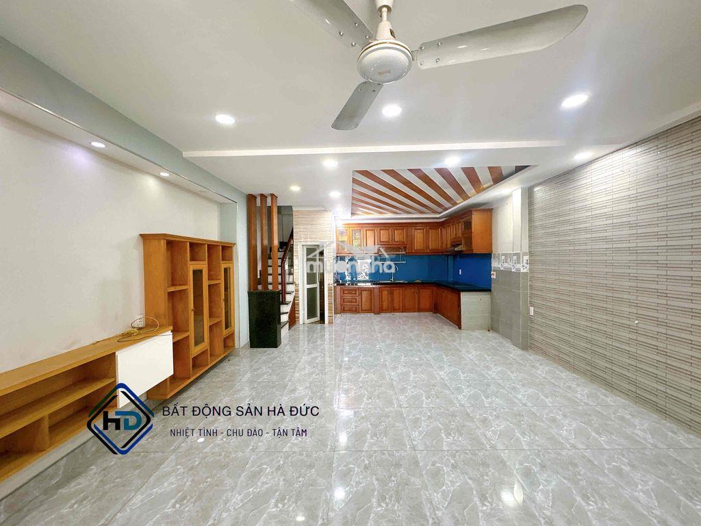 Nhà 5x16 đúc 3 lầu mặt tiền nhánh cách lê văn khương 100m - Ảnh 2