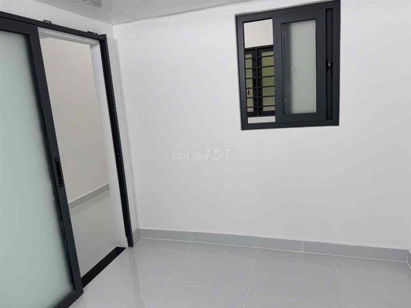 Bán căn chung cư lầu 1 bàu cát1 quận tân bình