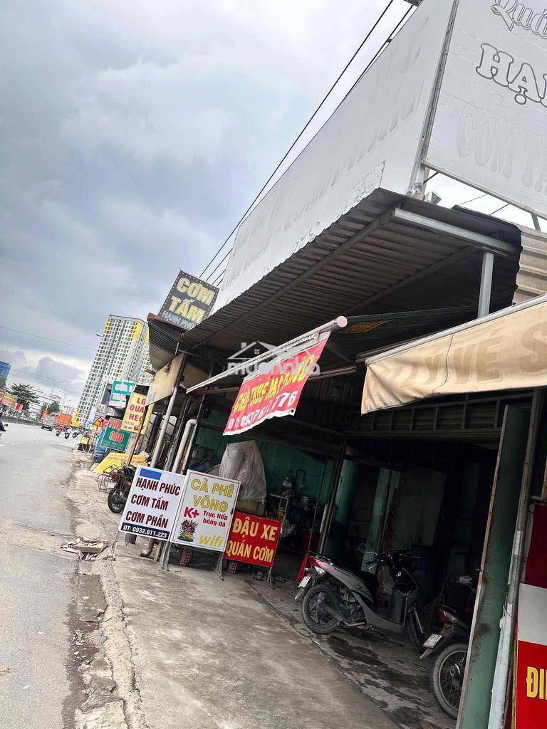 Cho thuê mặt bằng dĩ an