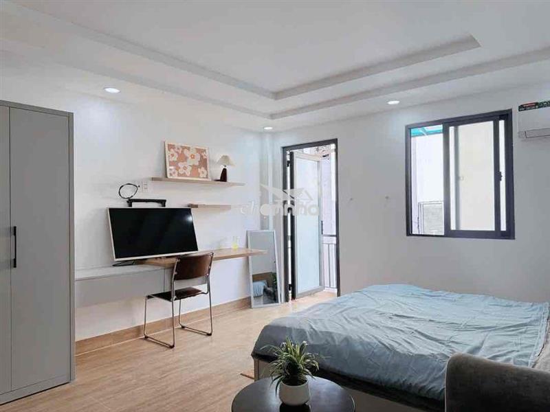 Studio ban công full nt – nhận phòng 1/10 – gần metro bình thái