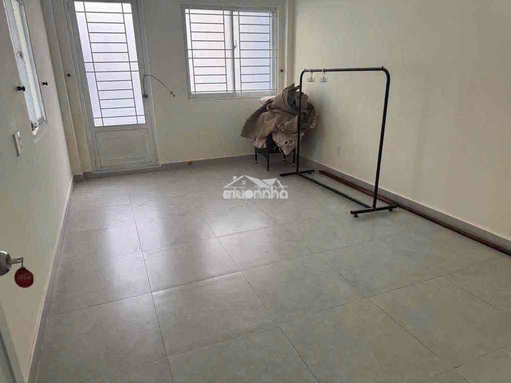 Cho thuê nhà mới 1 trệt 2 lầu - kỳ đồng p9 quận 3 - Ảnh 3