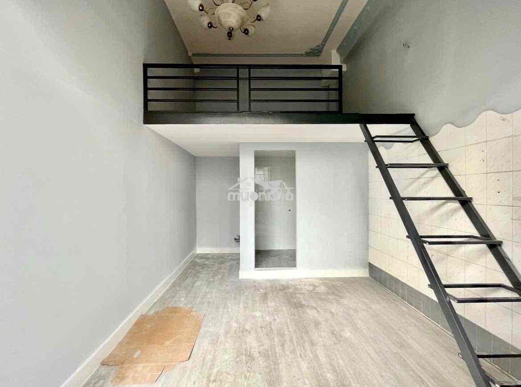 Trọ q10 gần kinh tế, đhsp, đhsg có xe buýt - 25m2 có tủ lạnh, máy lạnh - Ảnh 2