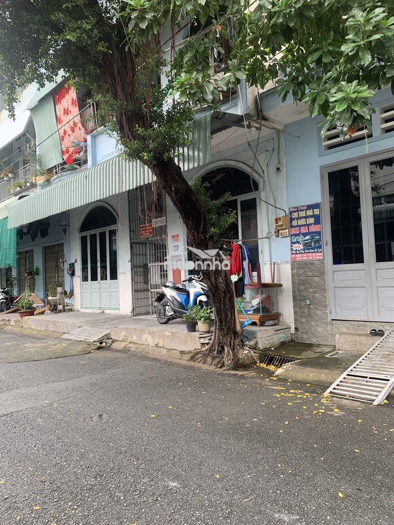 Phòng lớn mặt tiền 50m2 – giá 2,9 triệu