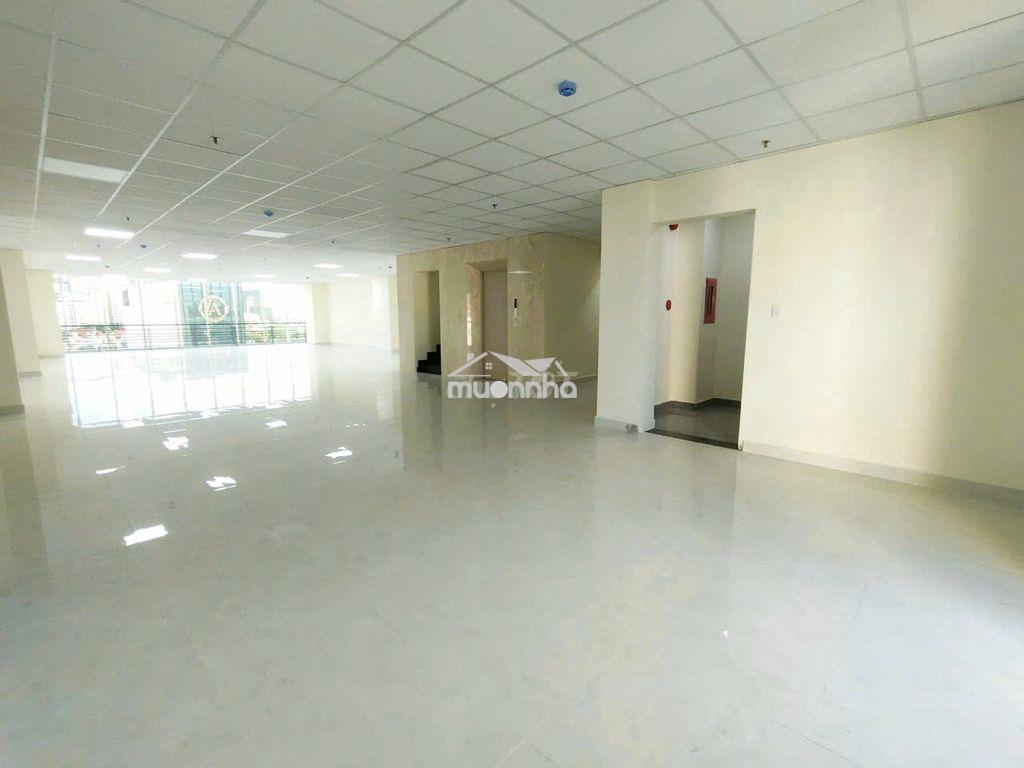 Cho thuê mặt tiền nguyễn gia trí 8m x 20m 5 tầng - Ảnh 2