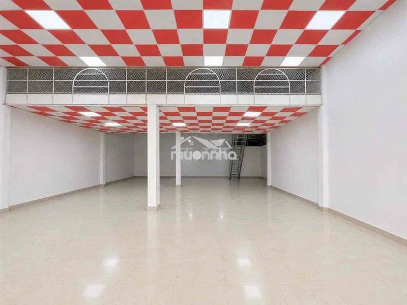 Mặt tiền kinh doanh lê hồng phong , kế ngã tư. gần chợ 12x28 m có gác