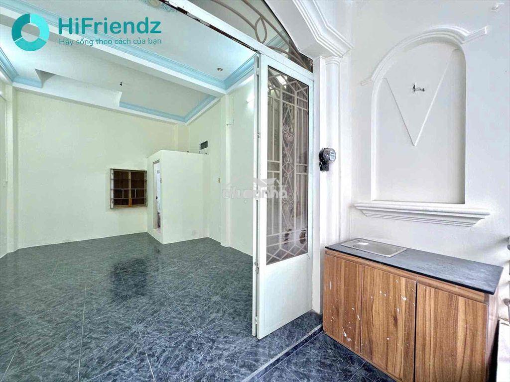 Khai trương studio bancol, cửa sổ trời ngay stu,sgu - 2