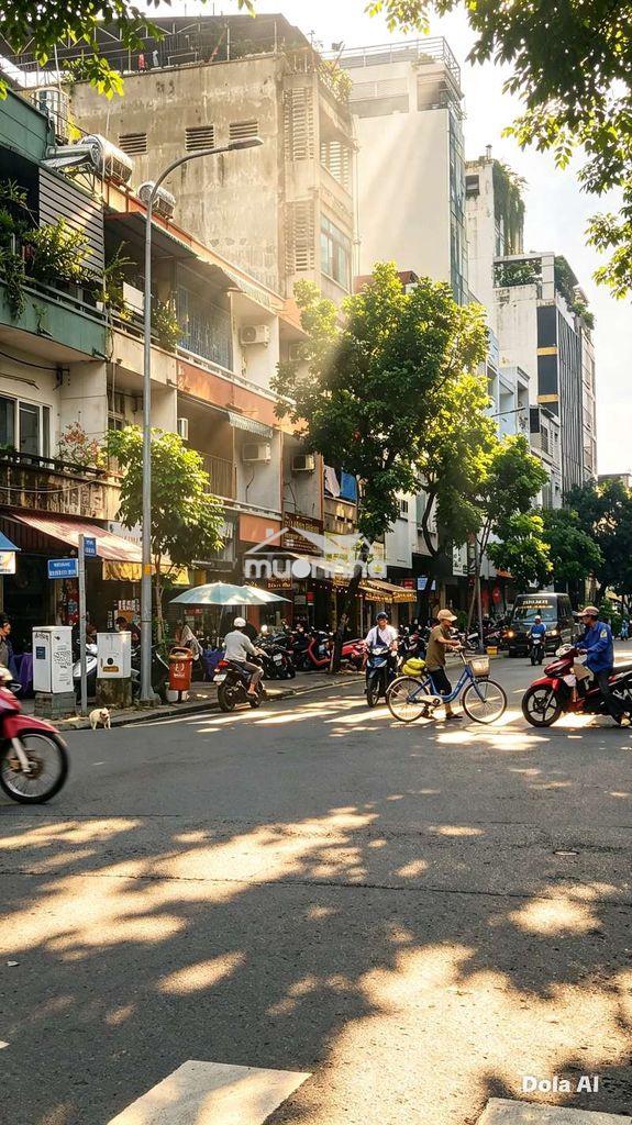 Cho thuê nhà ngay giao lộ nguyễn thái bình - ký con, quận 1 