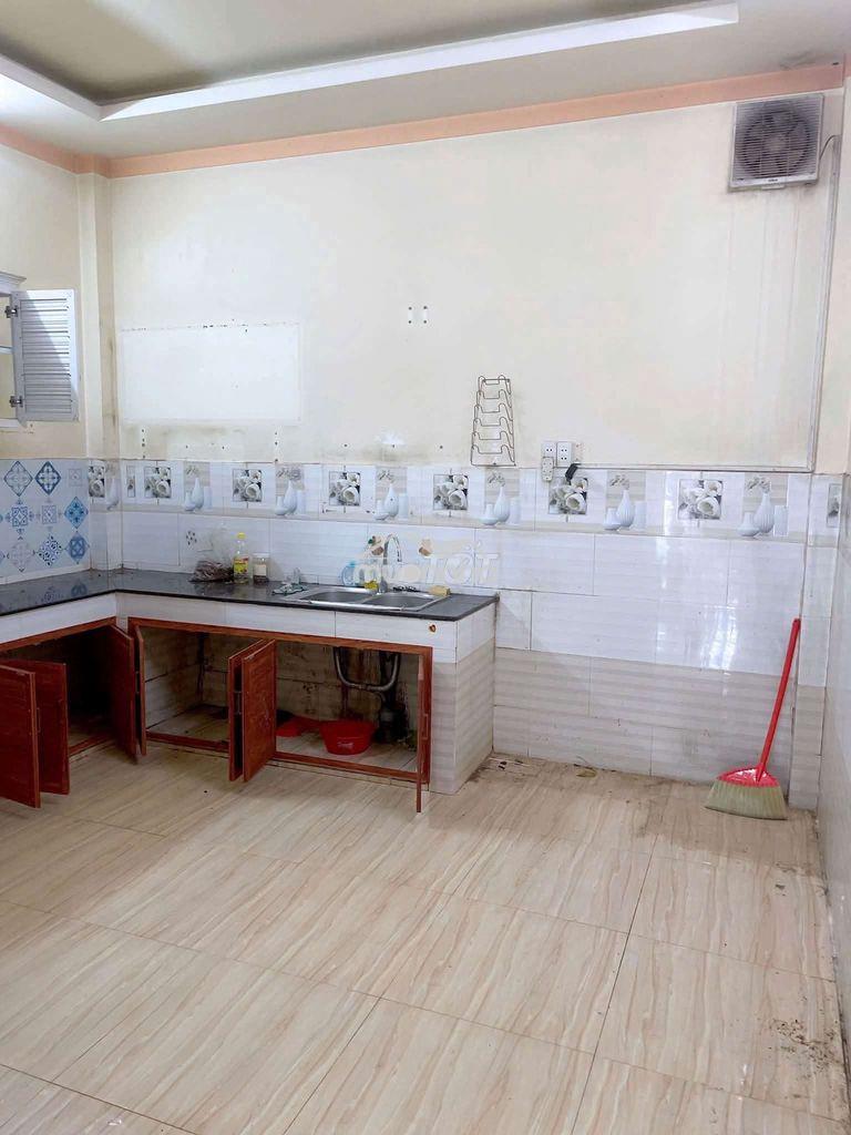 Nhà lầu gần ngã ba cây lơn - Ảnh 3