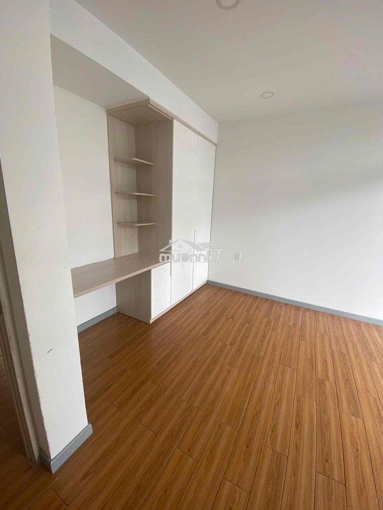 Cho thuê nhà mt nội bộ lạc long quân 6x12 trệt 2 lầu - Ảnh 4