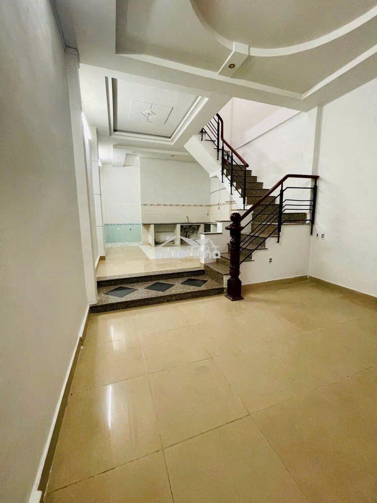 Cho thuê nhà nguyên căn hẻm 275 đường quang trung p10.gò vấp